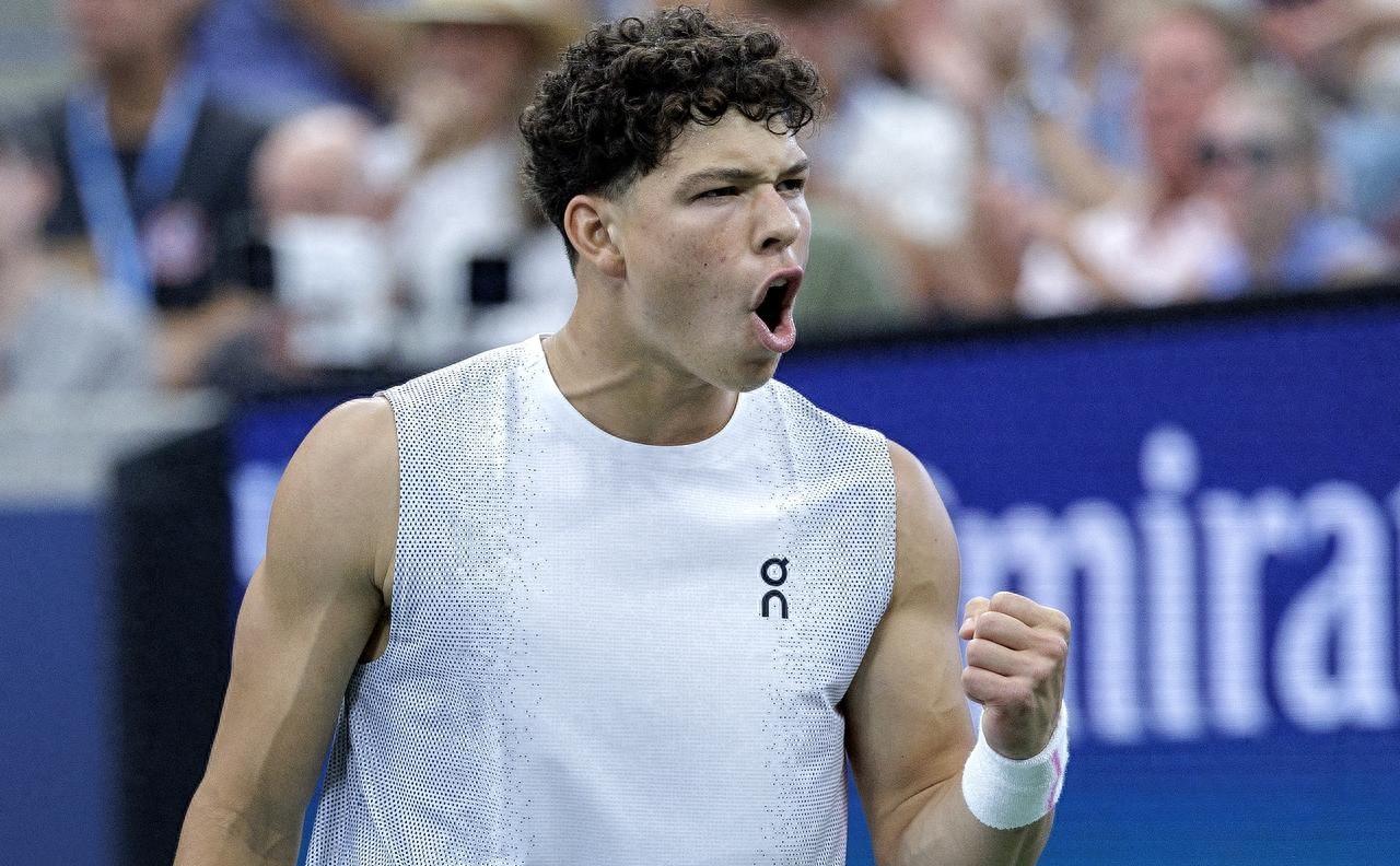 金年会-关于赛地聚焦：中超赛后热度飙升，莱比锡更衣室发声，赛场秩序良好，身体对抗强度拉满的信息